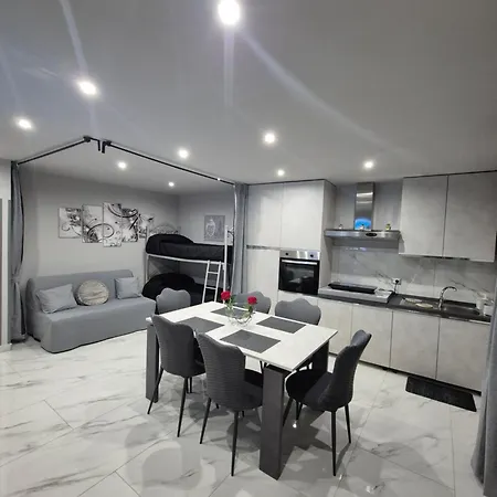 Albicocche House Catania